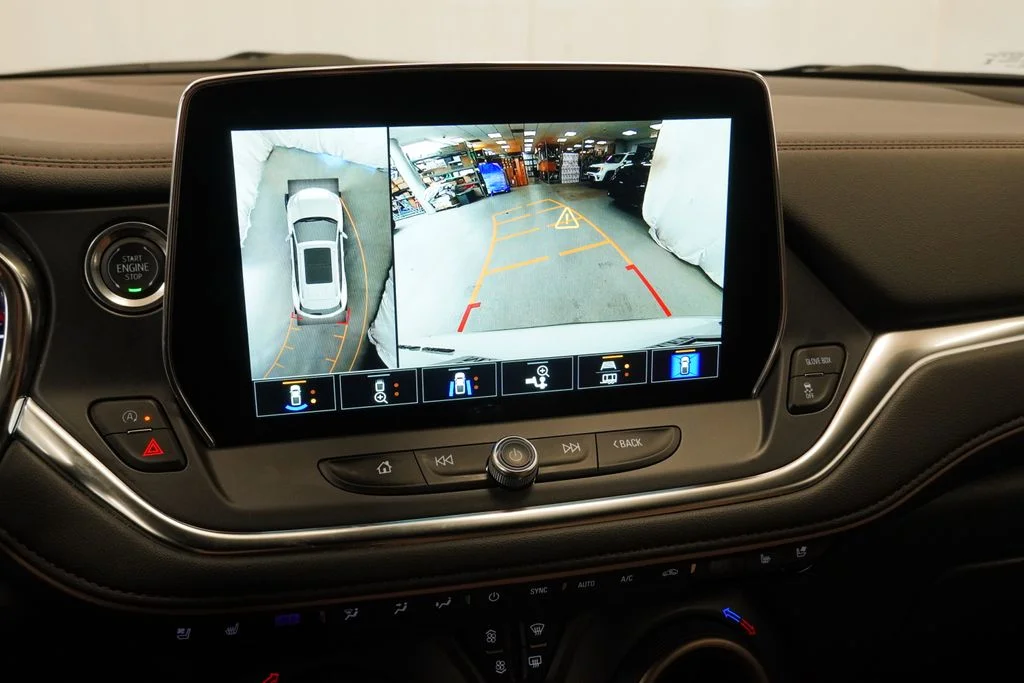 Used 2025 Beige Chevrolet Premier image 16
