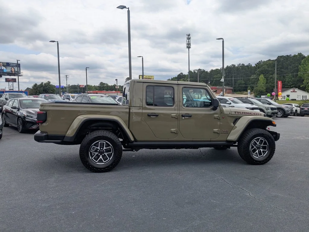 Used 2025 41 Jeep Rubicon X image 4
