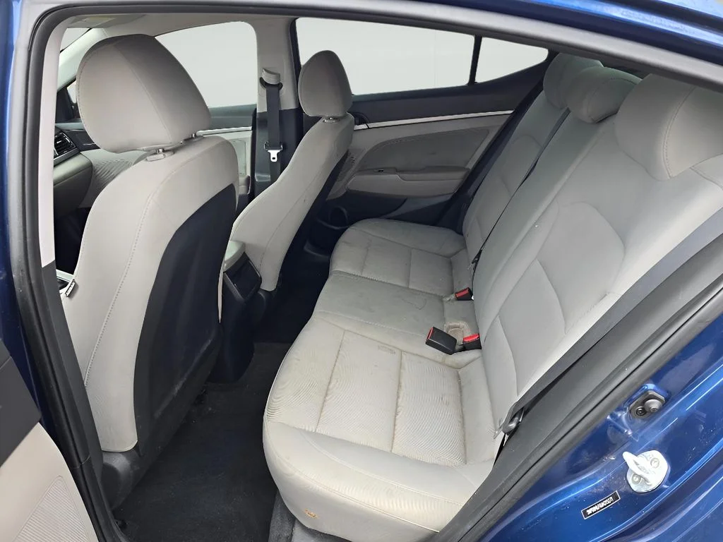 Used 2018 Lakeside Blue Hyundai SEL image 25