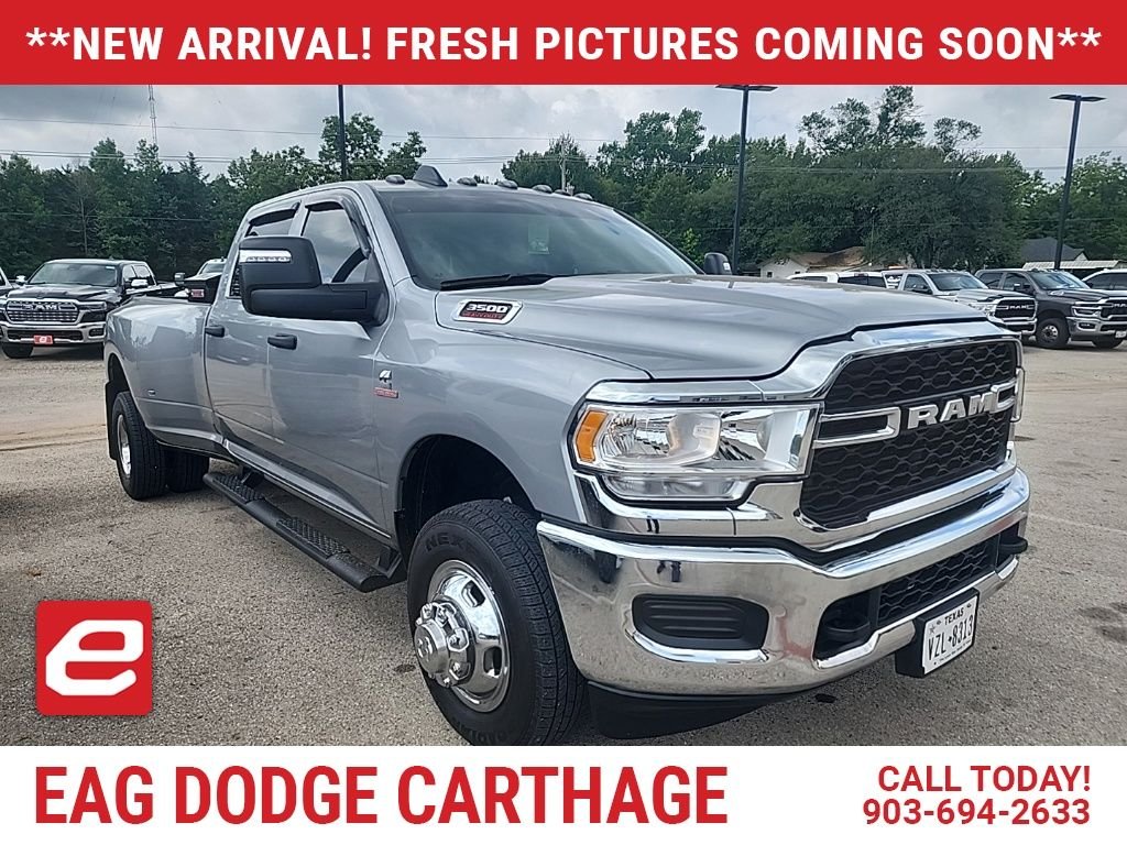 Used 2024 Silver Ram Tradesman image 1