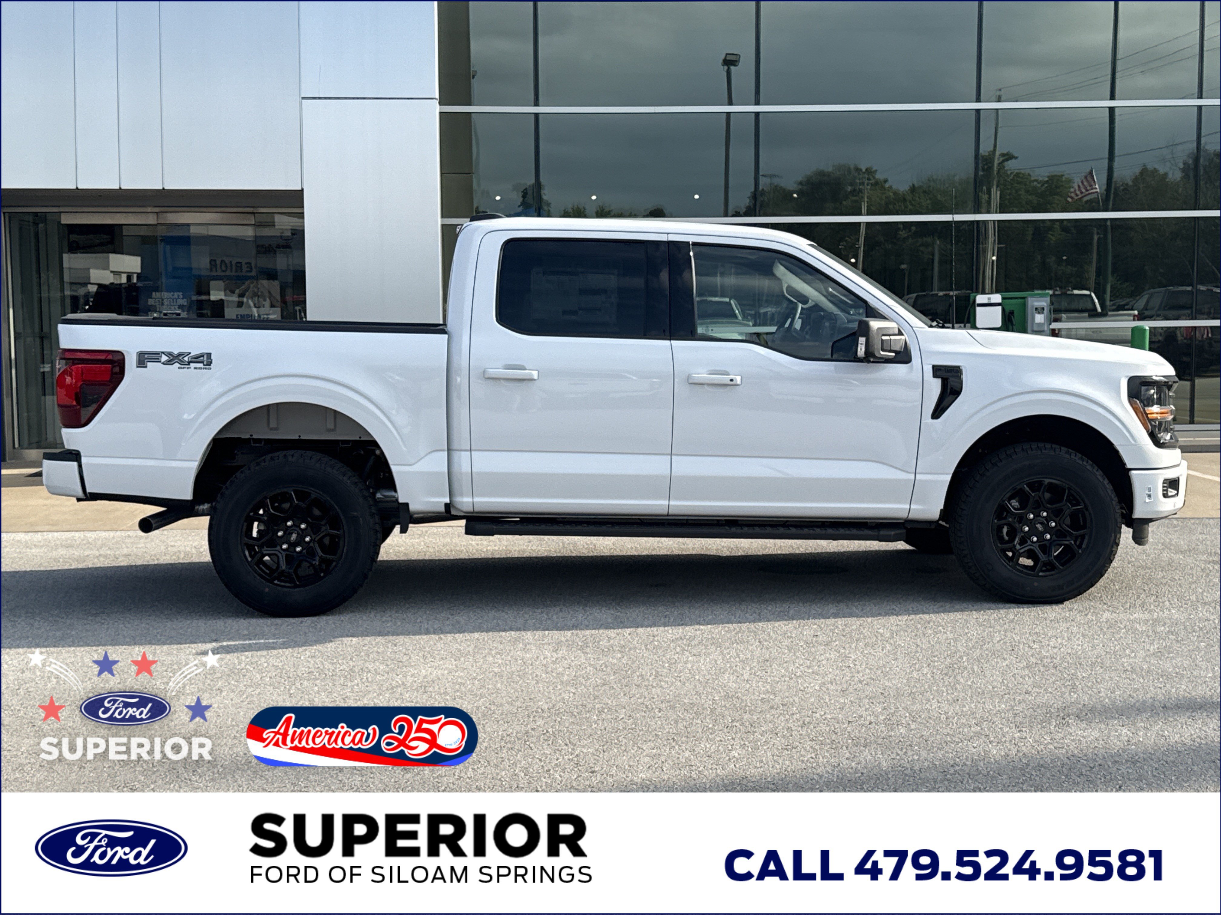 New 2026 Oxford White Ford XLT 4WD image 2