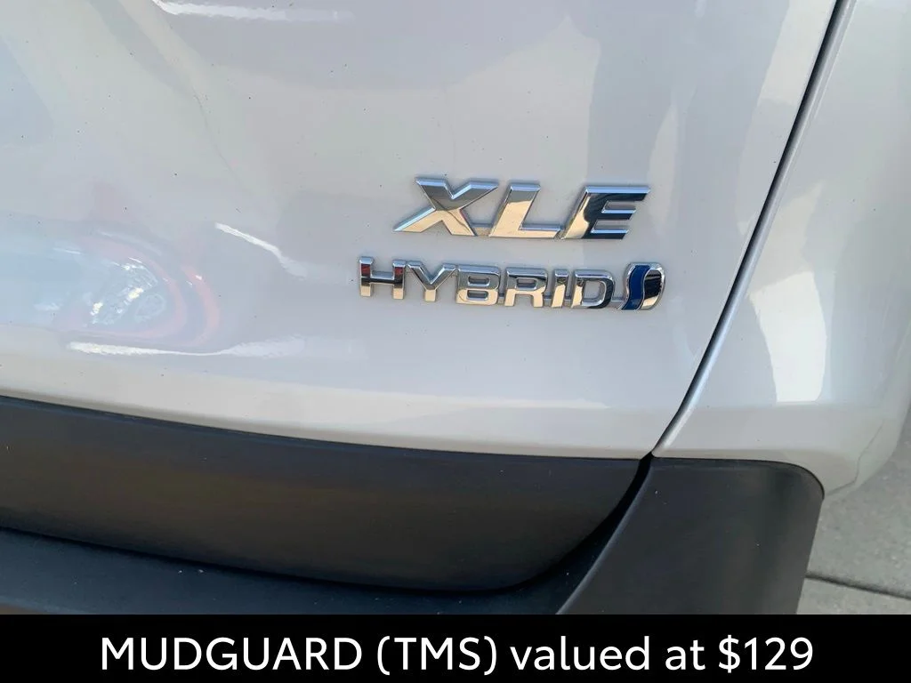 Certified Used 2023 Beige Toyota XLE Premium image 10