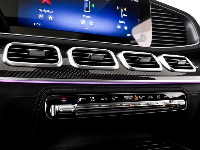 New 2026 MANUFAKTUR Silicon Grey Mercedes-Benz GLS 63 AMG® image 91