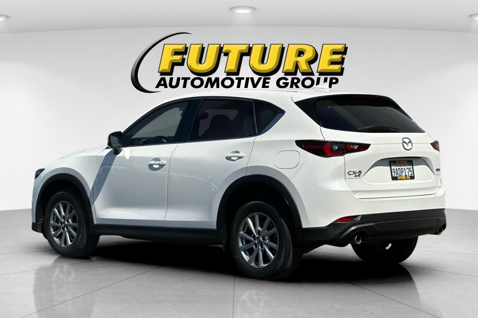 Used 2022 White Mazda 2.5 S Preferred Package AWD image 6