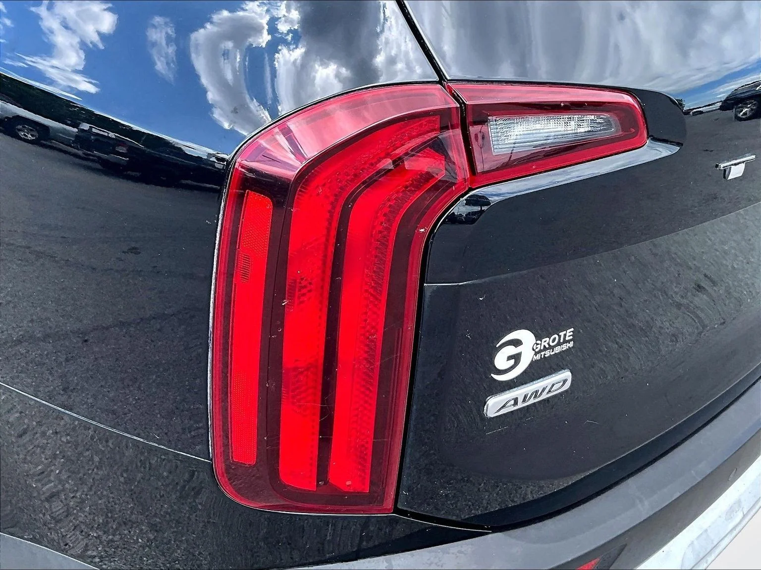 Used 2020 Black Kia EX image 31