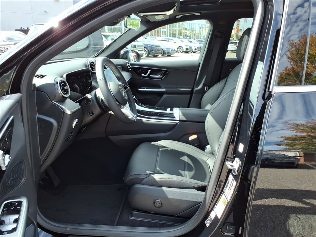 Certified Used 2026 Black Mercedes-Benz GLC 300 image 9