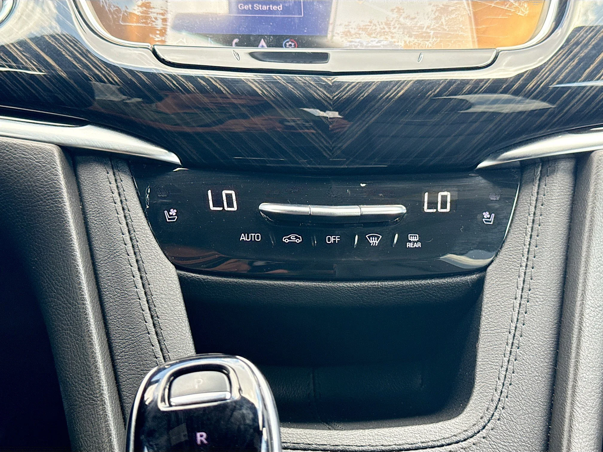 Used 2024 Argent Silver Metallic Cadillac FWD Premium Luxury image 36