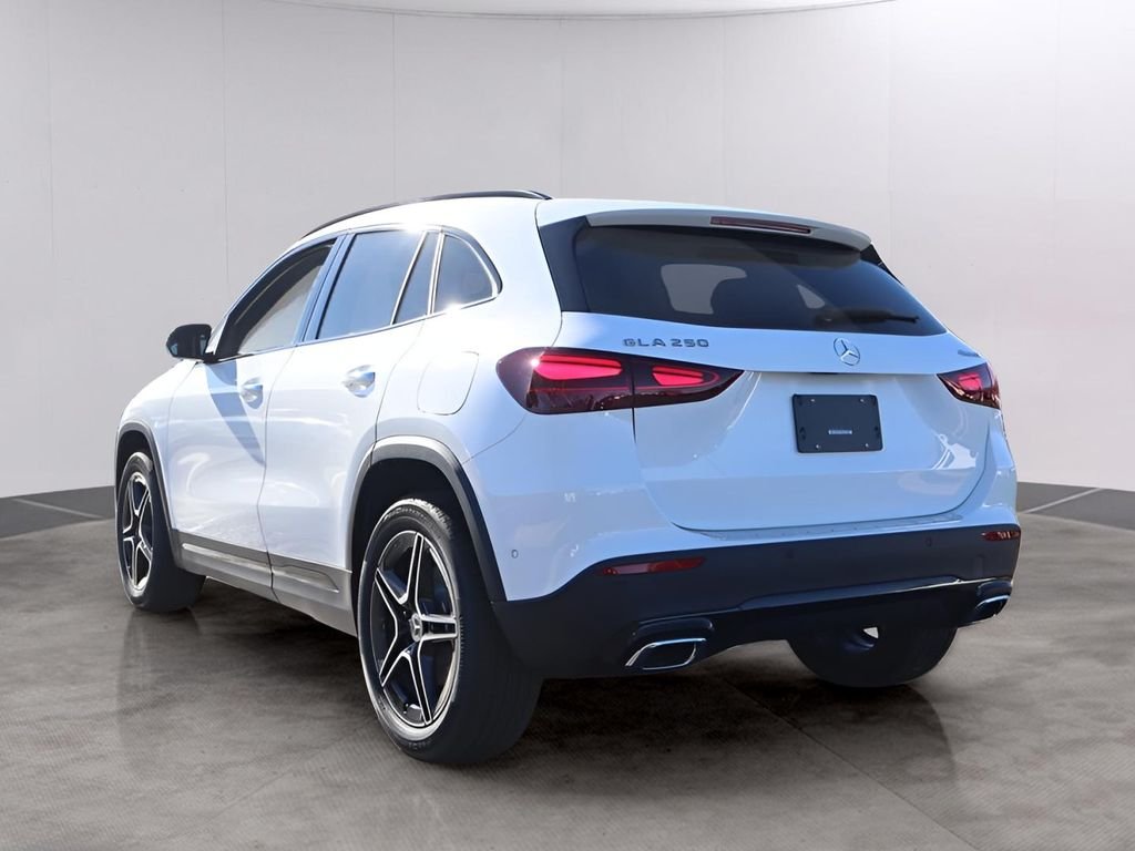 Used 2026 Polar White Mercedes-Benz GLA 250 image 5