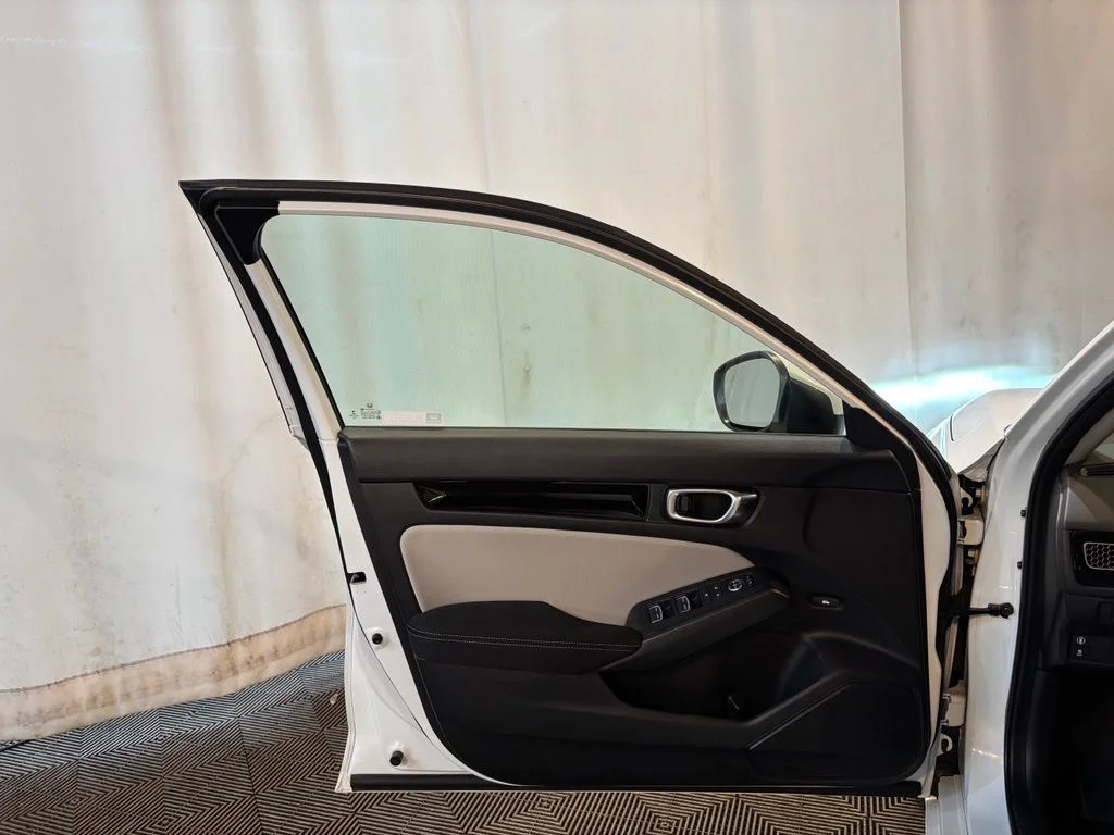 Certified Used 2022 Platinum White Pearl Honda EX image 20