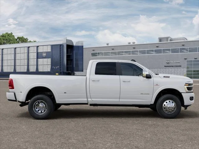 New 2026 Bright White Clear-Coat Exterior Paint RAM Limited image 12
