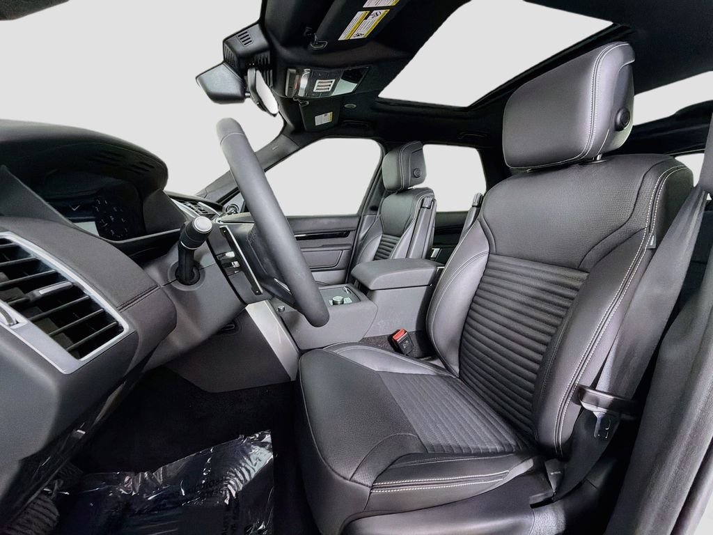 Used 2026 White Land Rover S image 22