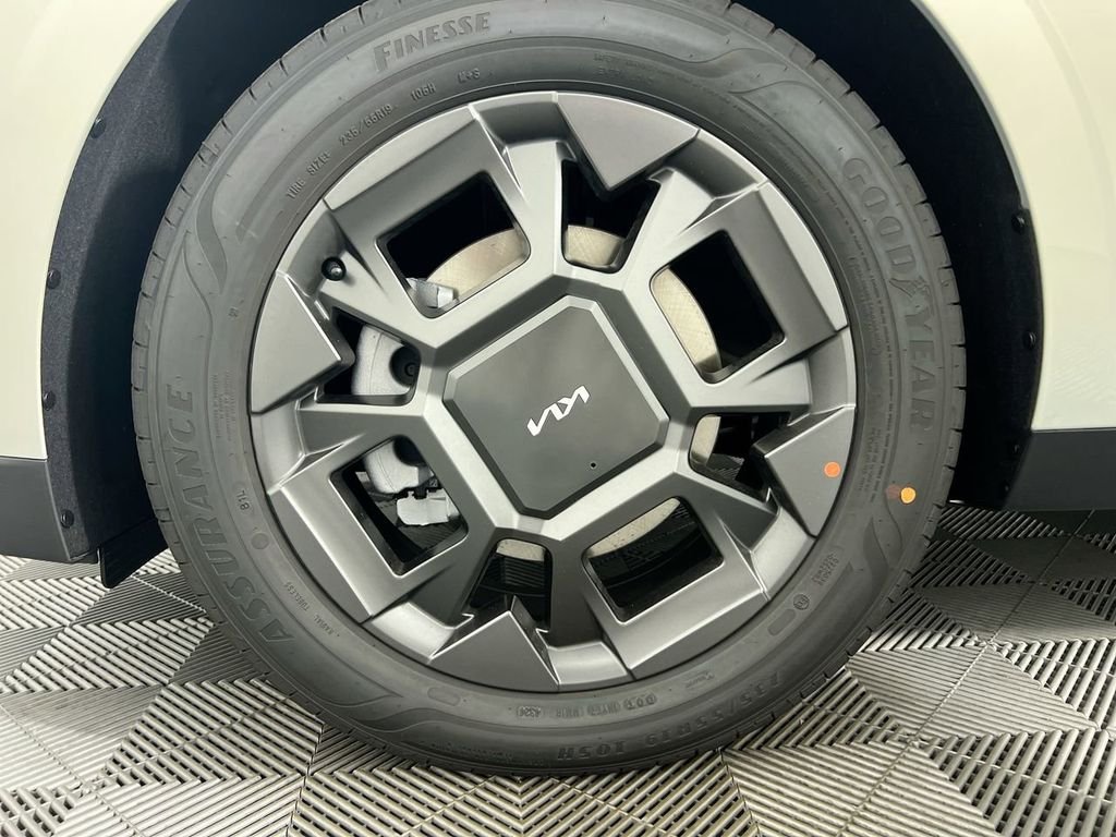 New 2026 Ivory Silver Kia EX image 13