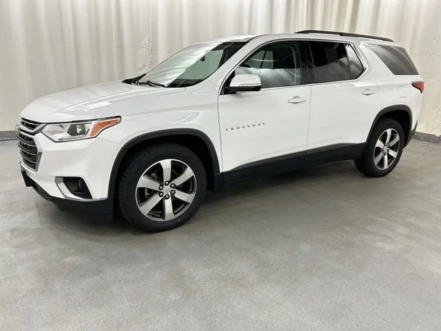 Used 2019 Chevrolet Traverse 3LT with VIN 1GNEVHKW9KJ301958 for sale in Waterbury, CT