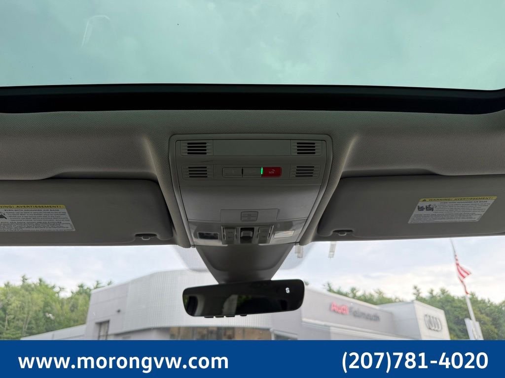 Used 2023 Gray Volkswagen 2.0T SE image 36