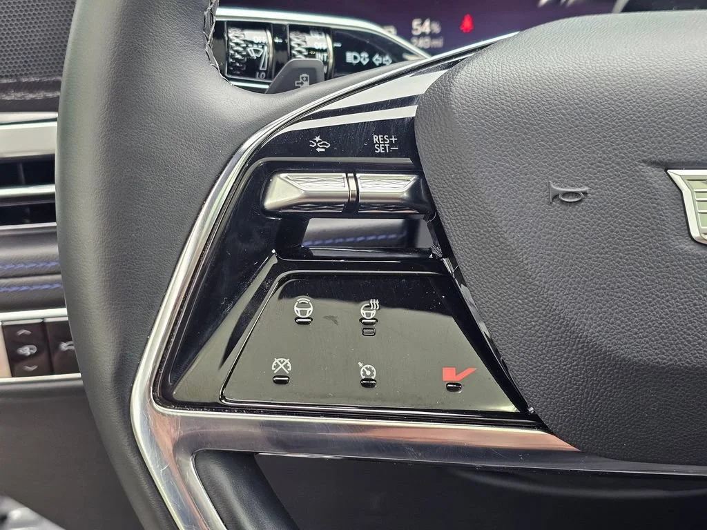 New 2026 Luna Metallic Cadillac Luxury image 29