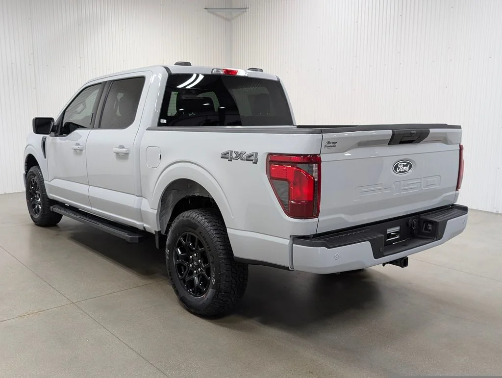 New 2026 White Ford XLT image 26