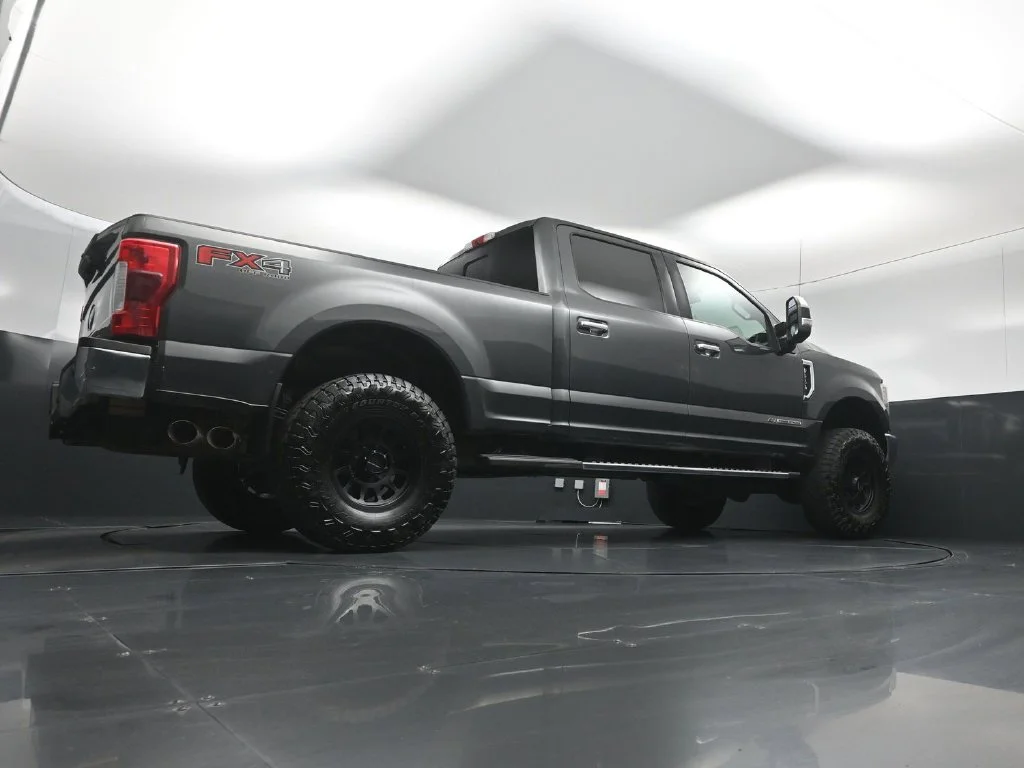 Used 2019 Gray Ford XLT image 42