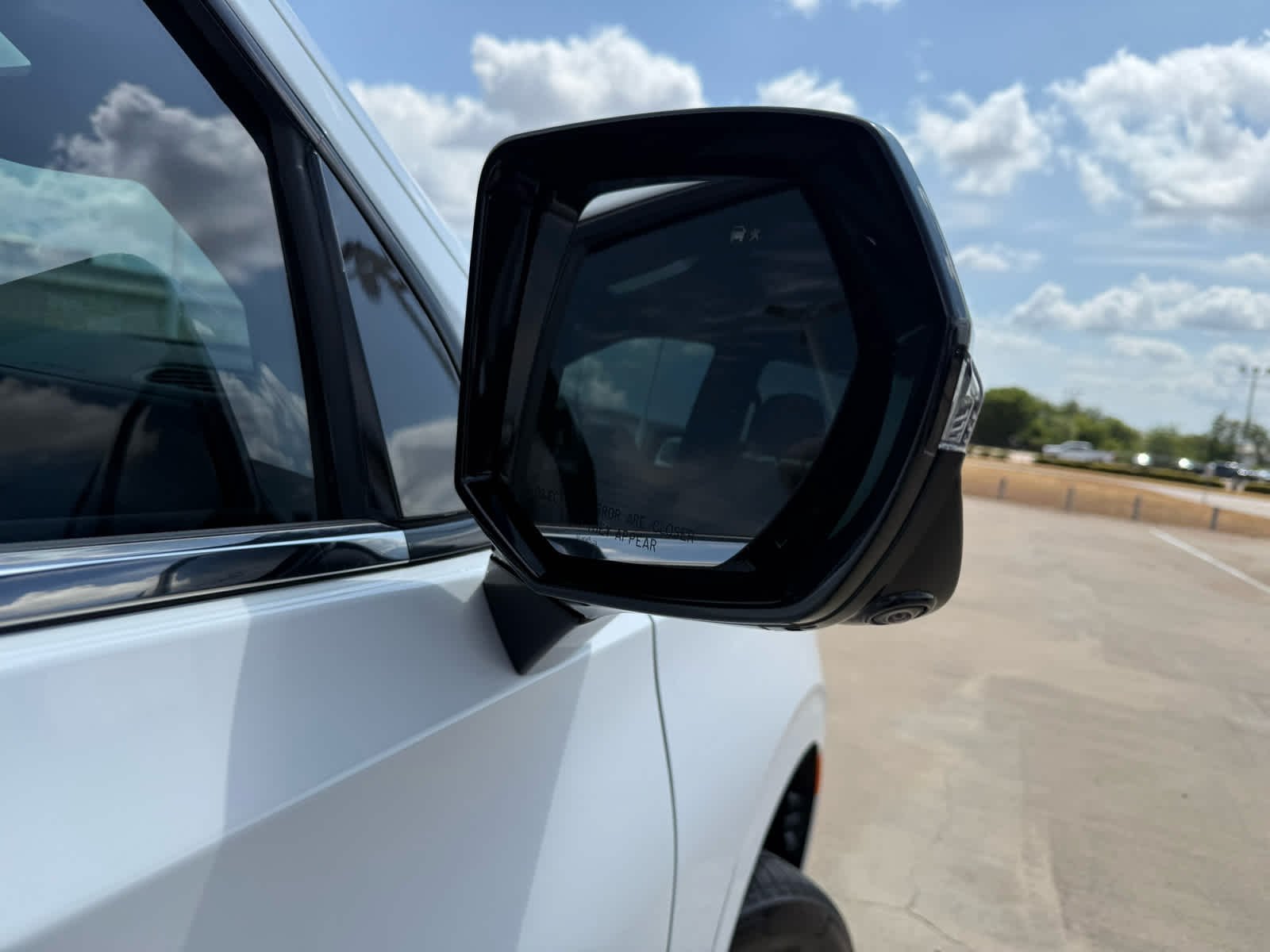 Used 2024 Summit White Chevrolet Premier image 18
