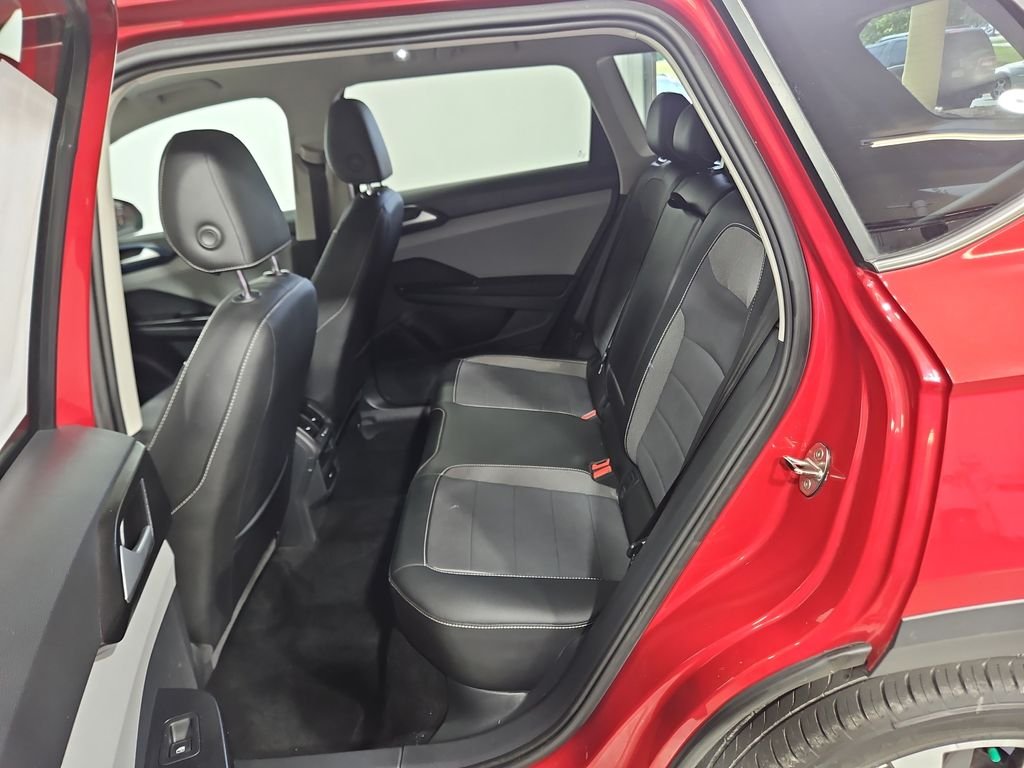 Used 2023  Volkswagen 1.5T SE image 22
