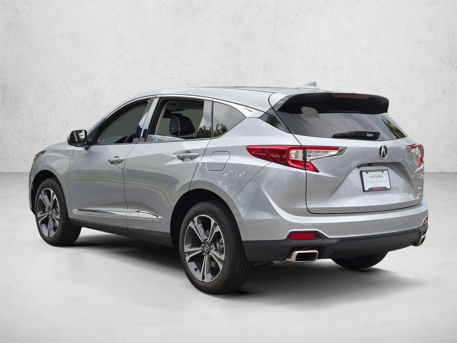 Used 2024 Lunar Silver Metallic Acura w/Advance Package image 8