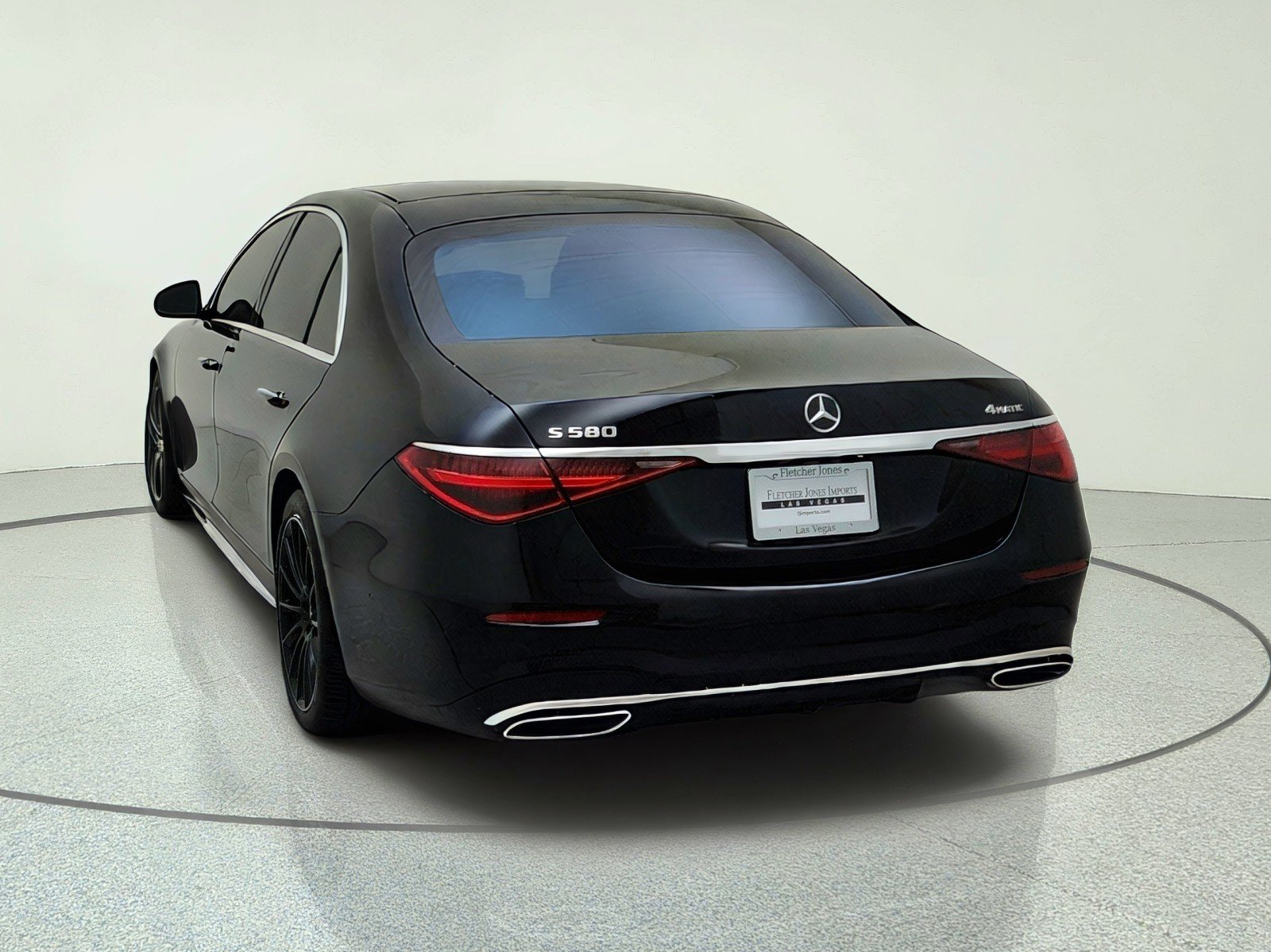 Used 2026 Obsidian Black Metallic Mercedes-Benz S 580 image 11