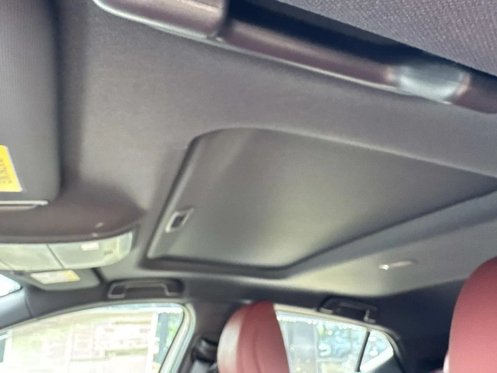 New  White Mazda 2.5 S Carbon Edition image 10