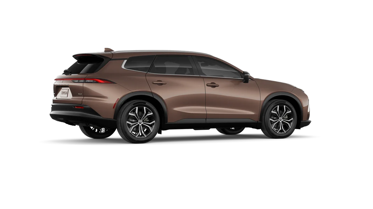 New 2026 Bronze Age Toyota XLE image 23