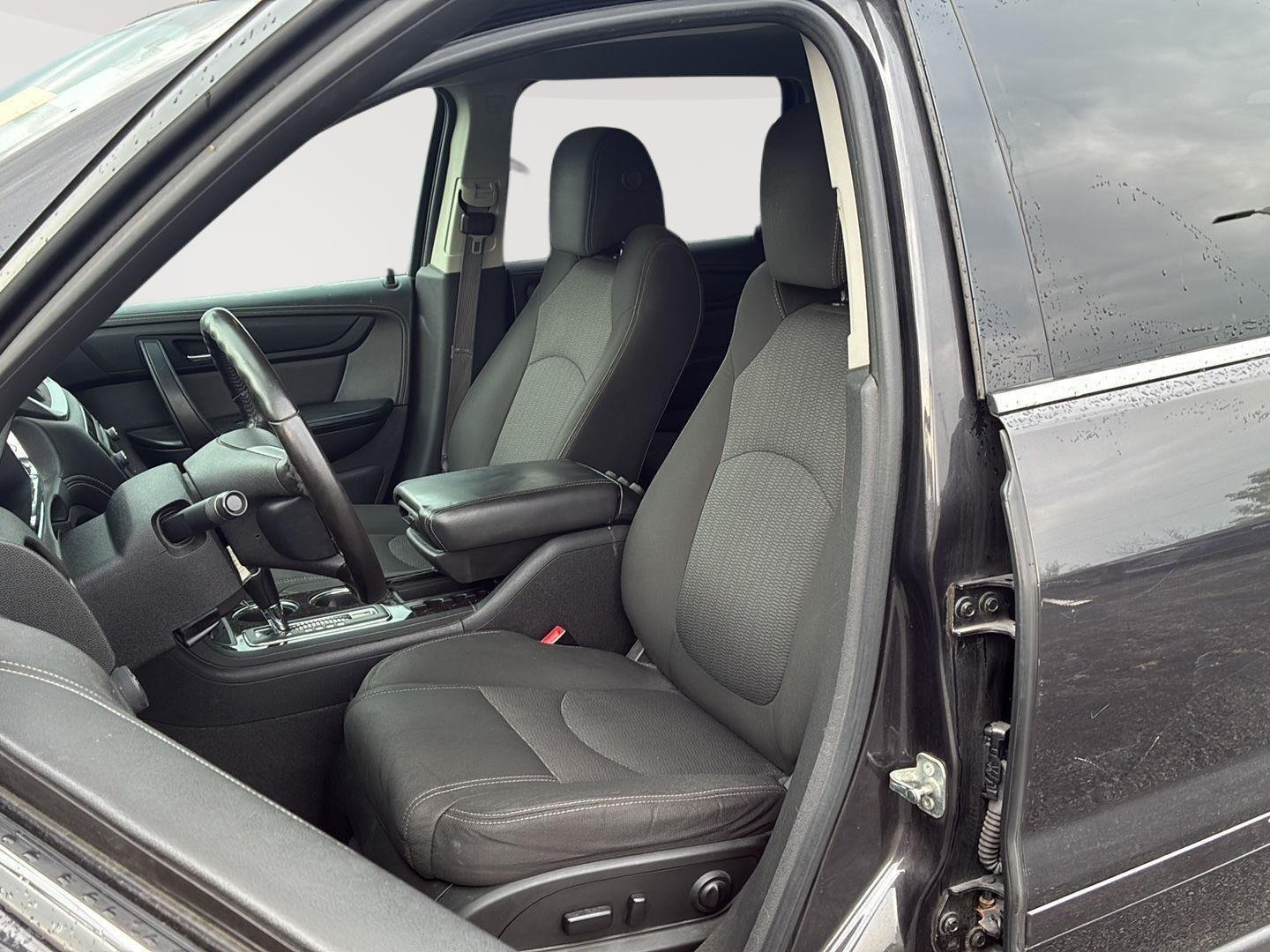 Used 2015 Tungsten Metallic Chevrolet LT image 3