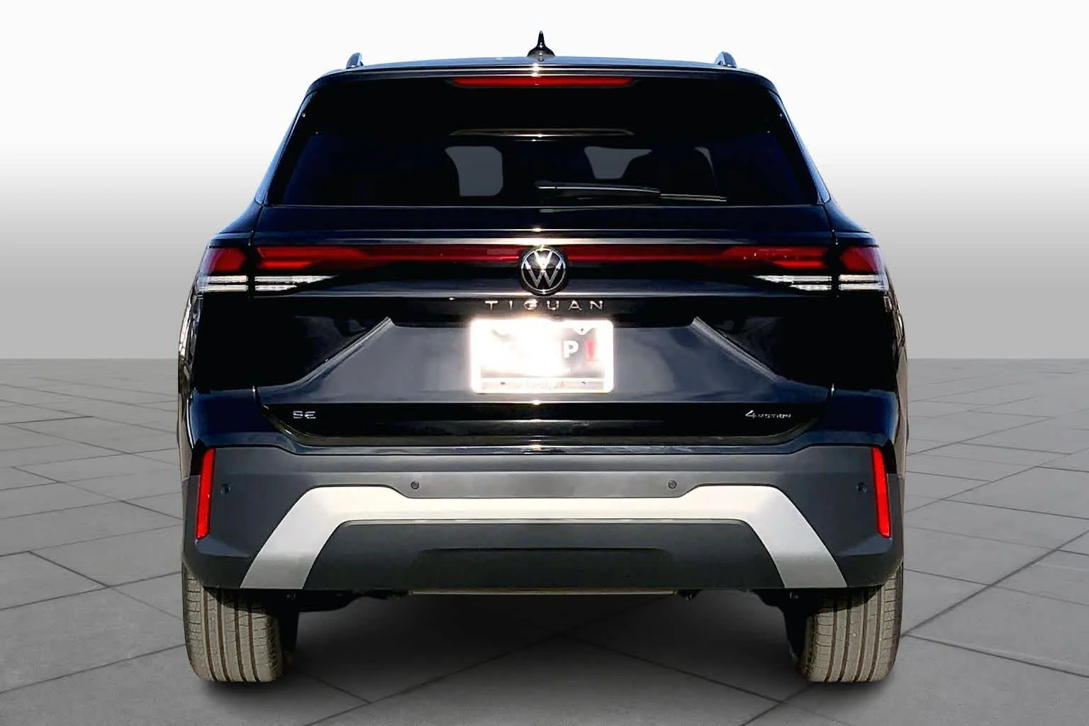 New 2026 Deep Black Pearl Volkswagen SE image 4