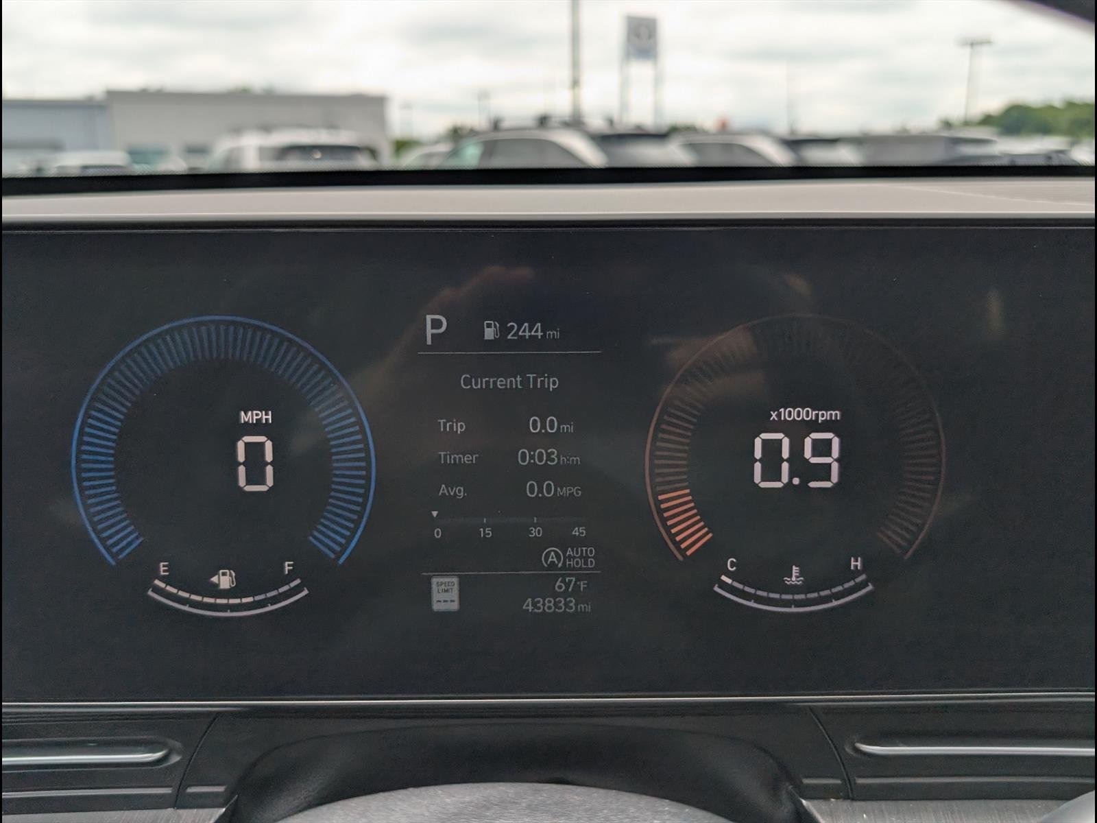 2024 Hyundai Kona SE - Photo 18