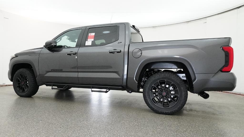 2026 Toyota Tundra SR5 - Photo 18