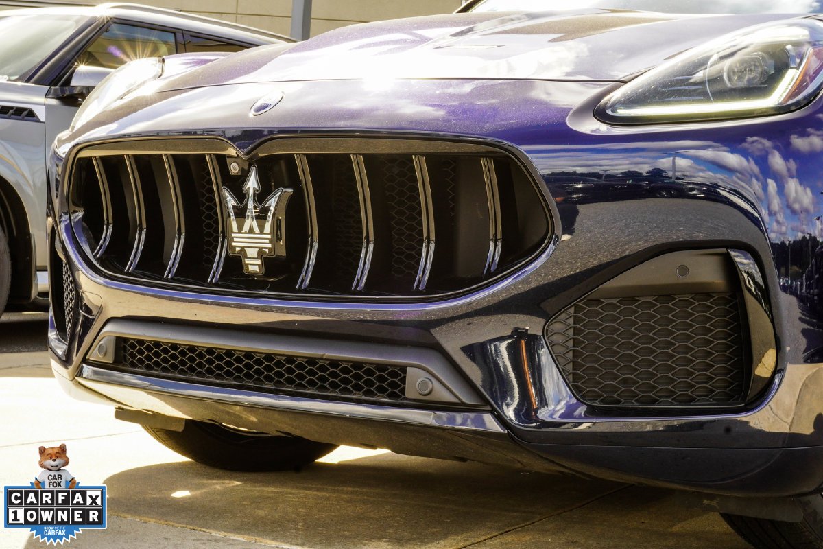 Used 2023 Black Maserati Modena image 2