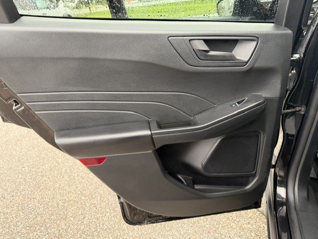 Used 2025 Black Metallic Ford Active image 22
