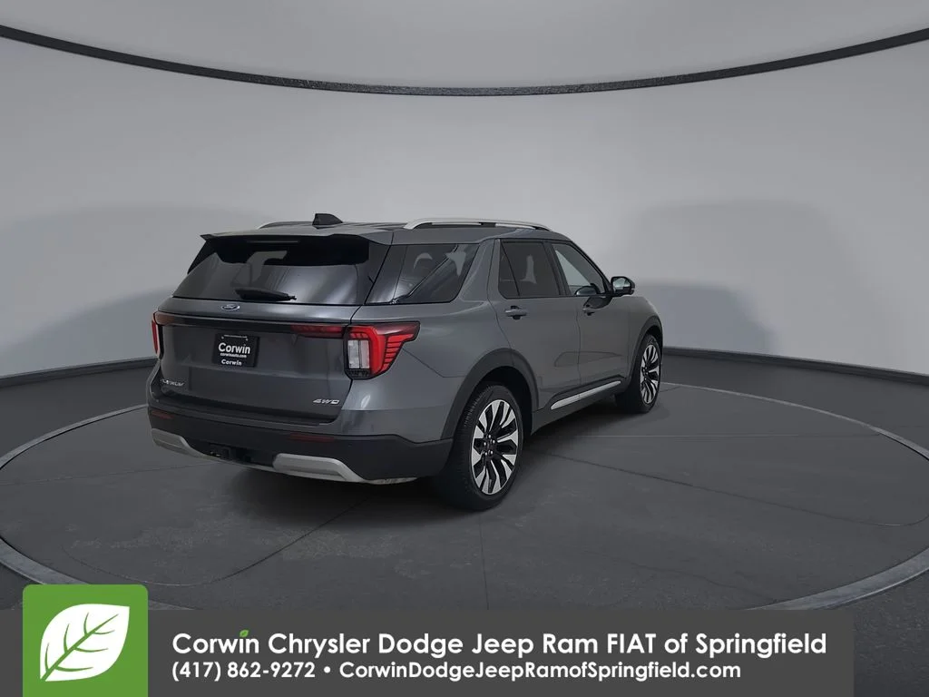 Used 2025 Gray Ford Platinum image 14