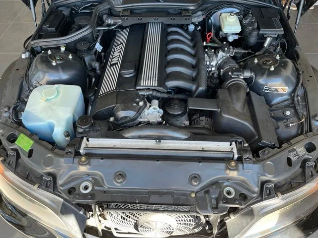 Used 1998 Black BMW 2.8 image 21