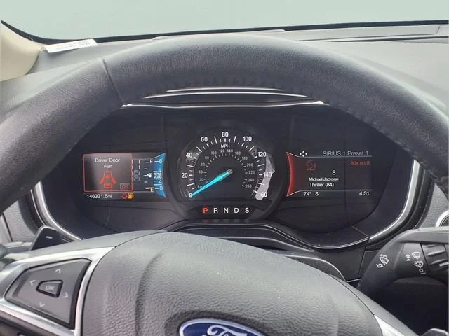 Used 2020  Ford Titanium image 13