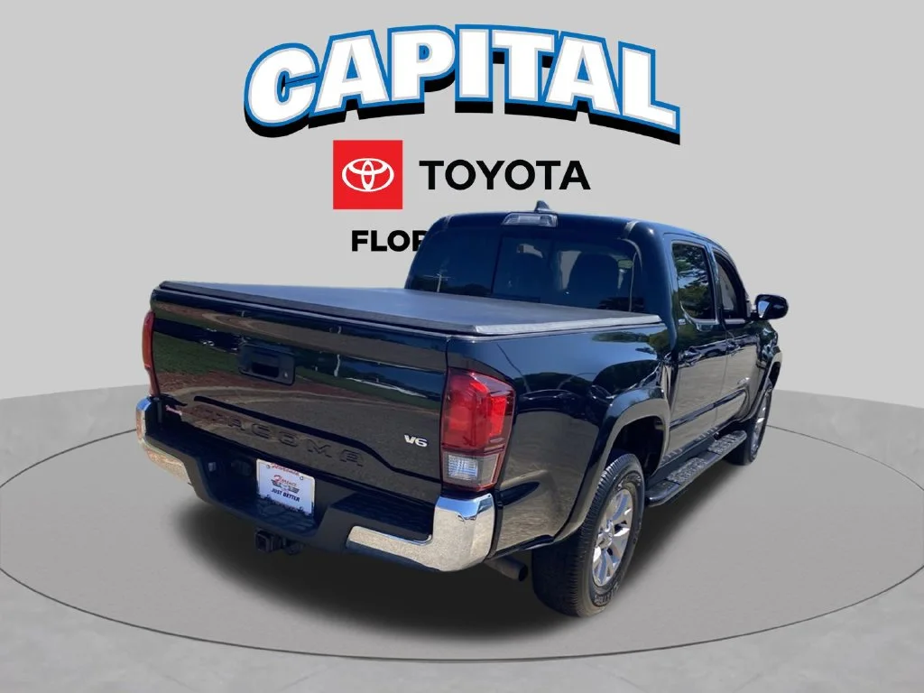 Used 2018 Black Toyota SR5 image 14