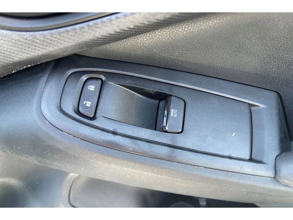 Used 2026 Ice Silver Metallic Subaru Premium image 22