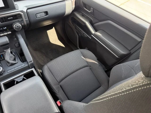 Certified Used 2026 UNDERGROUND Toyota SR5 image 27