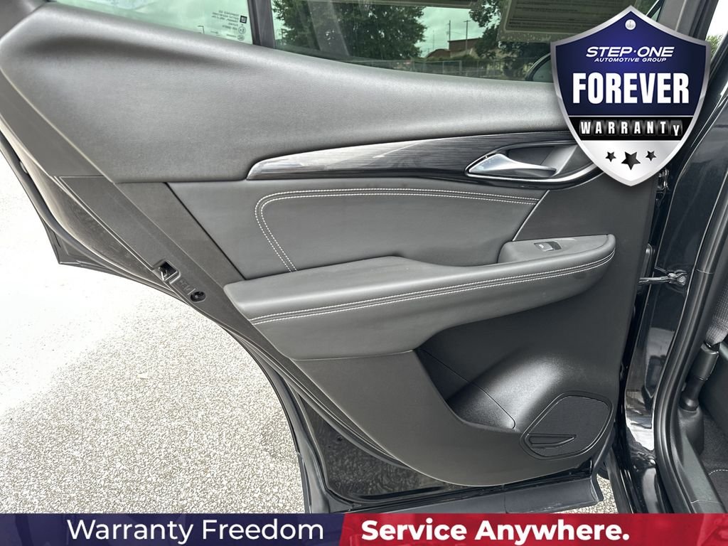 Used 2023 Black Buick Preferred image 29