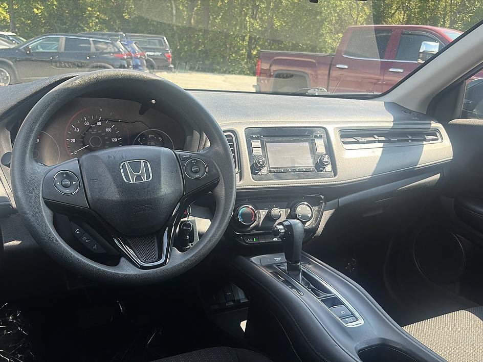 Used 2017 Misty Green Pearl Honda LX image 3