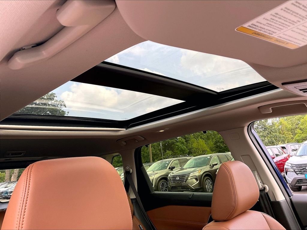 2026 Nissan Rogue Platinum - Photo 18