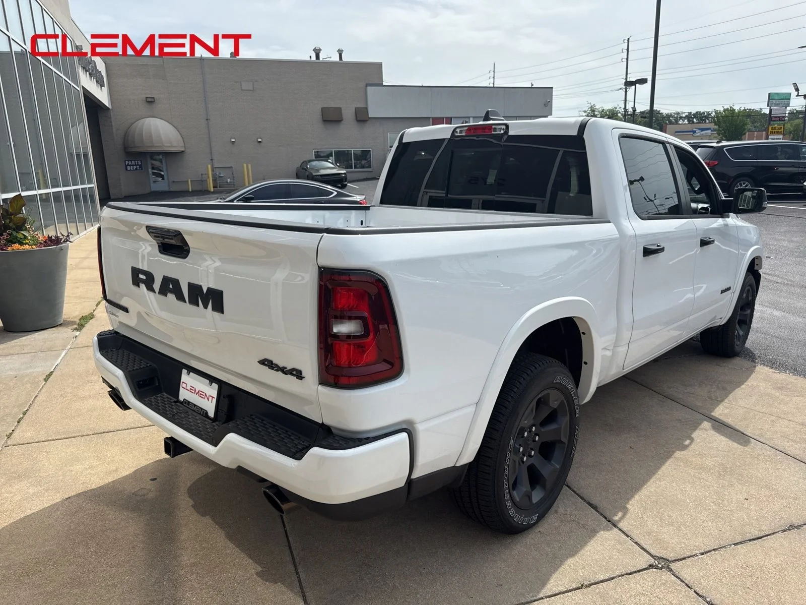 New 2026 Bright White Clear-Coat Exterior Paint RAM Big Horn/Lone Star image 9