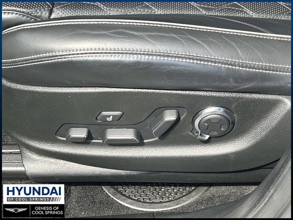 Used 2022 Silver Genesis 3.5T Sport image 17
