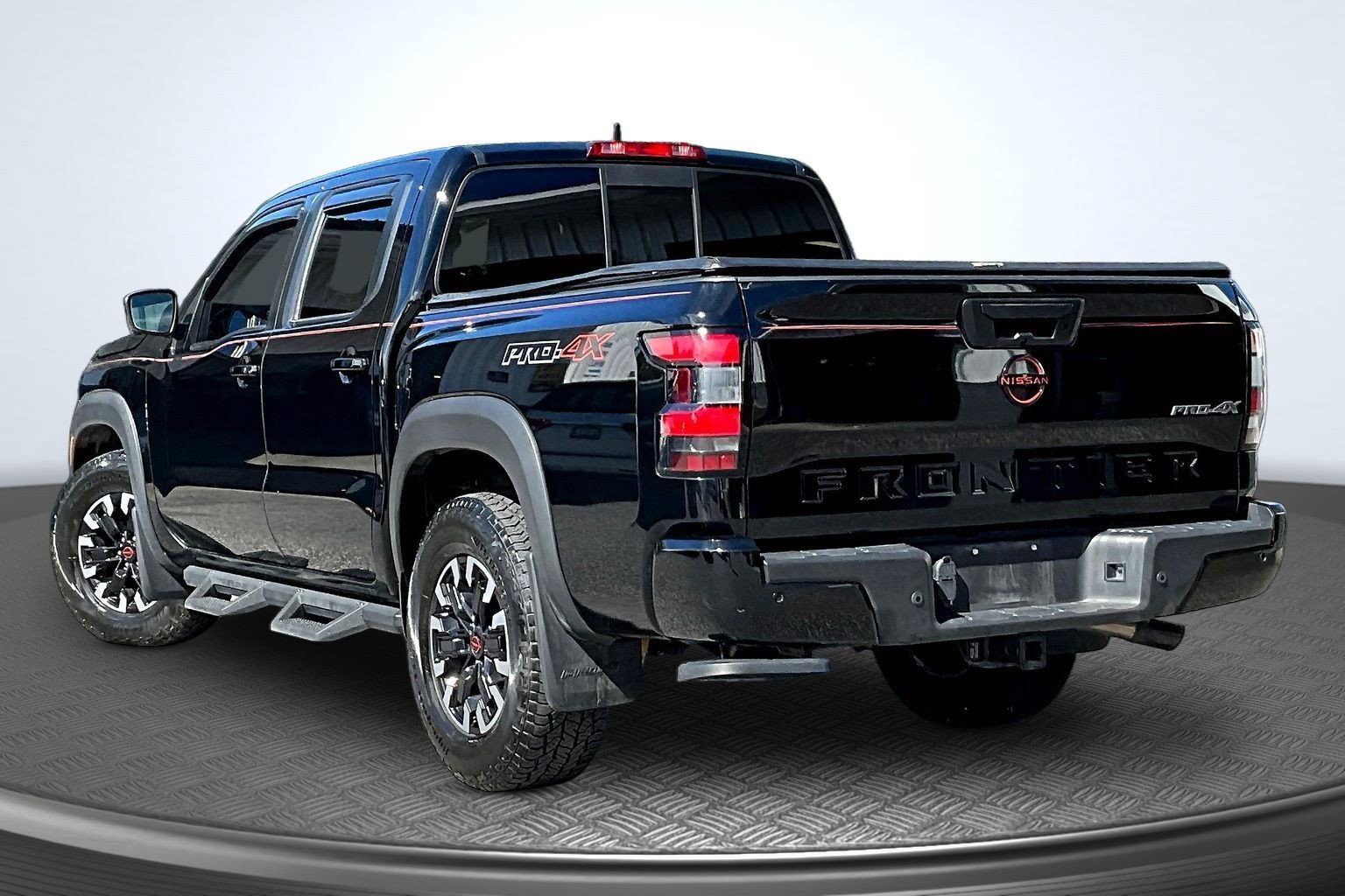 Used 2022 Black Nissan PRO-4X image 3