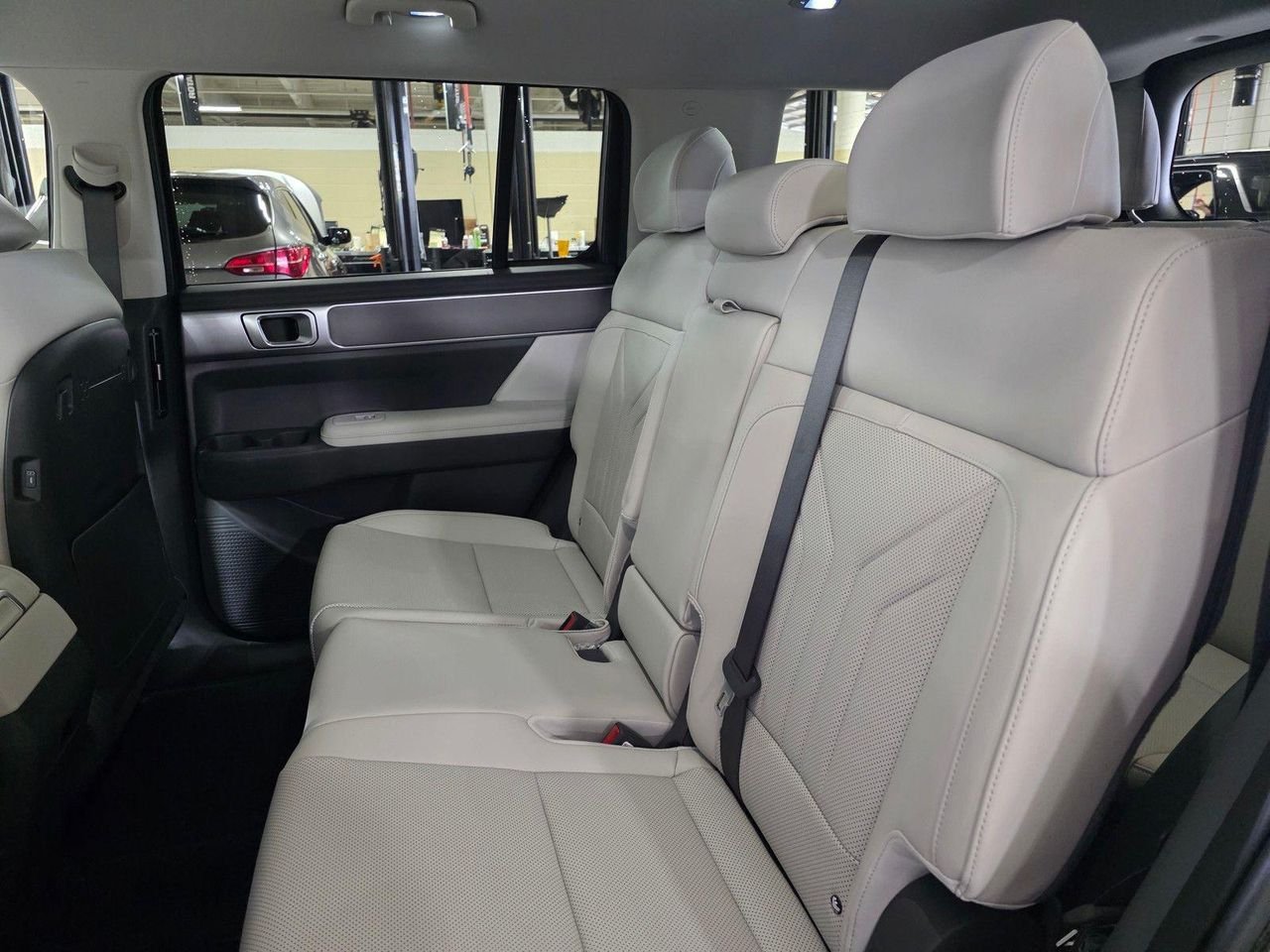 New 2026 Rockwood Green Hyundai SEL image 15