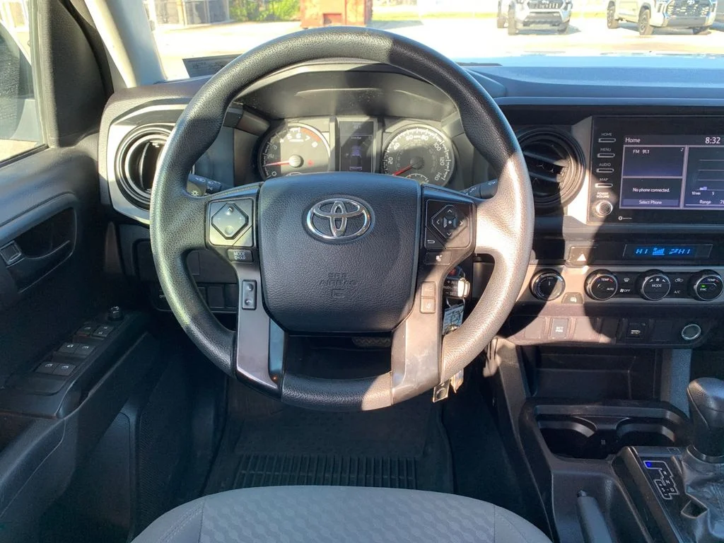 Used 2023 White Toyota SR image 17