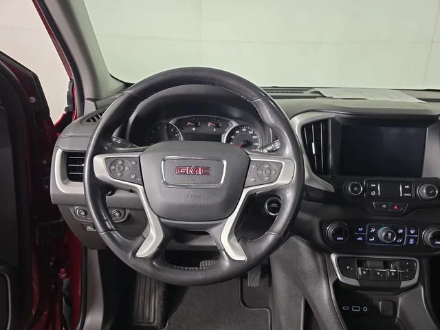 Used 2022 Cayenne Red Tintcoat GMC SLT image 10