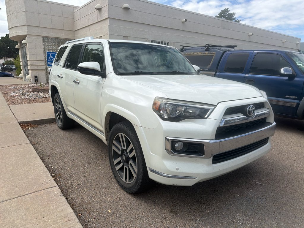 Used 2018 Blizzard Pearl Toyota Limited image 3