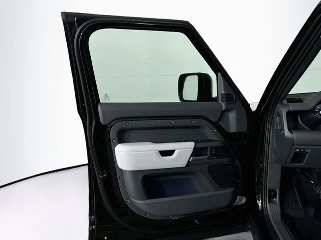 New 2026 Black Land Rover S image 11